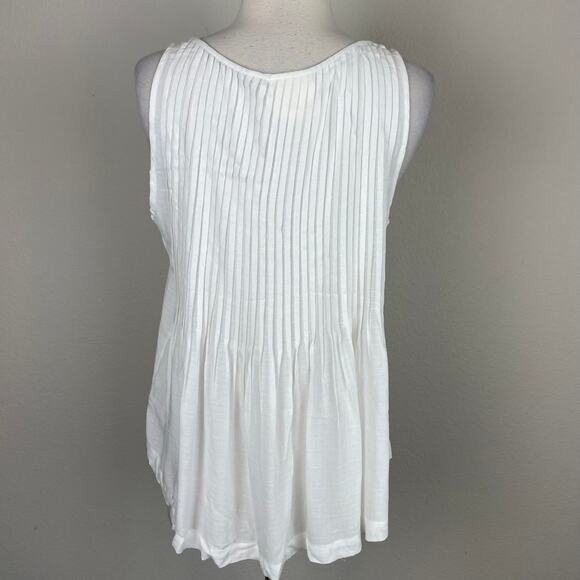 Maeve White Pleated Button  Tank Top 8 - Picture 5 of 9